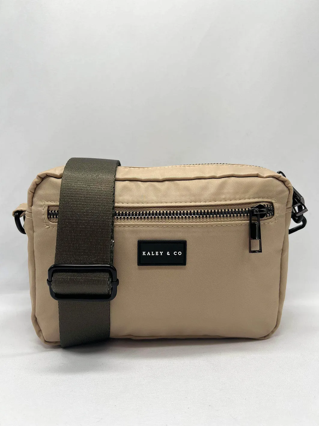 Athleisure Bag - Nylon - Tan & Black