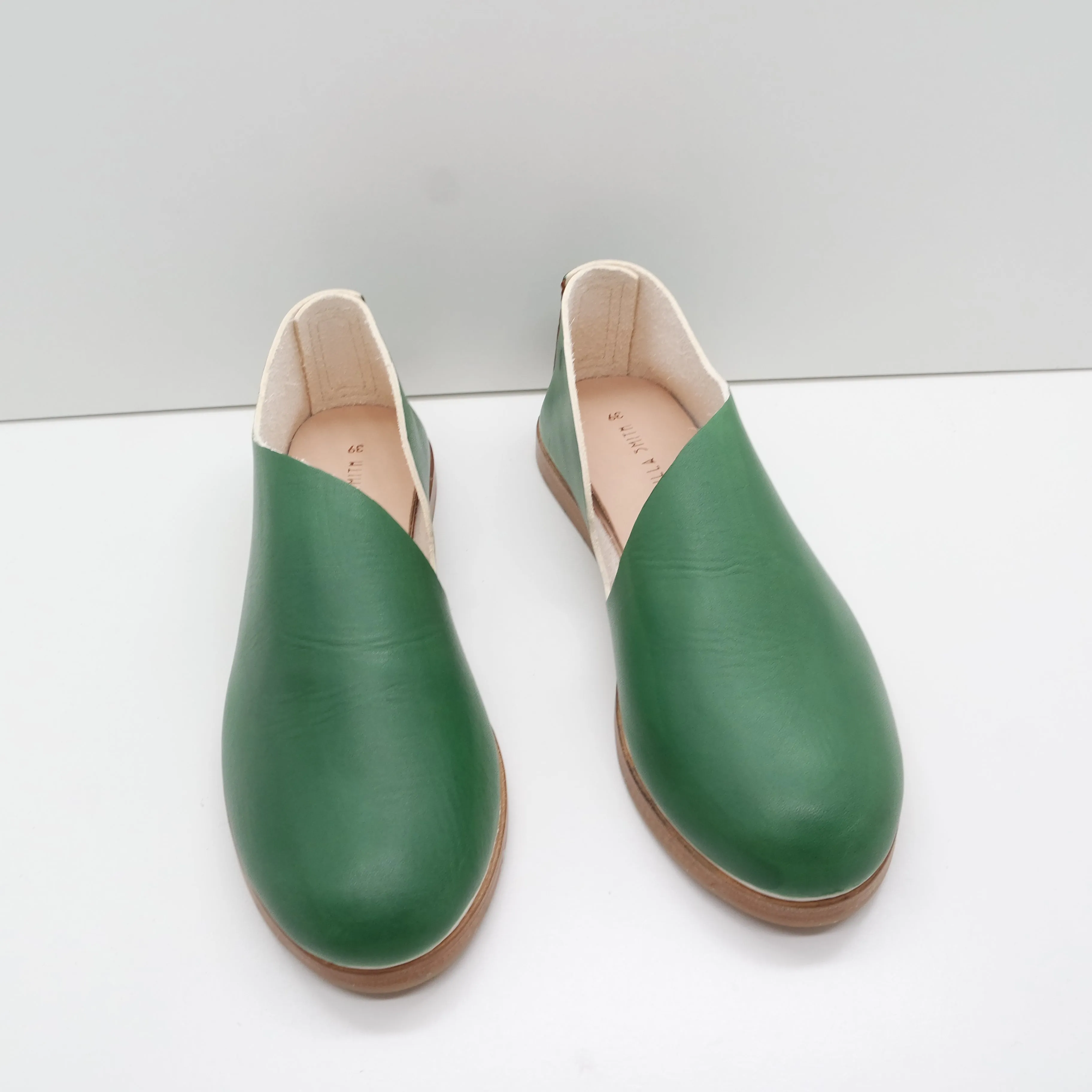 BBF24 SALE. SIZE 37. THE KEIKO. BUKO LEAF