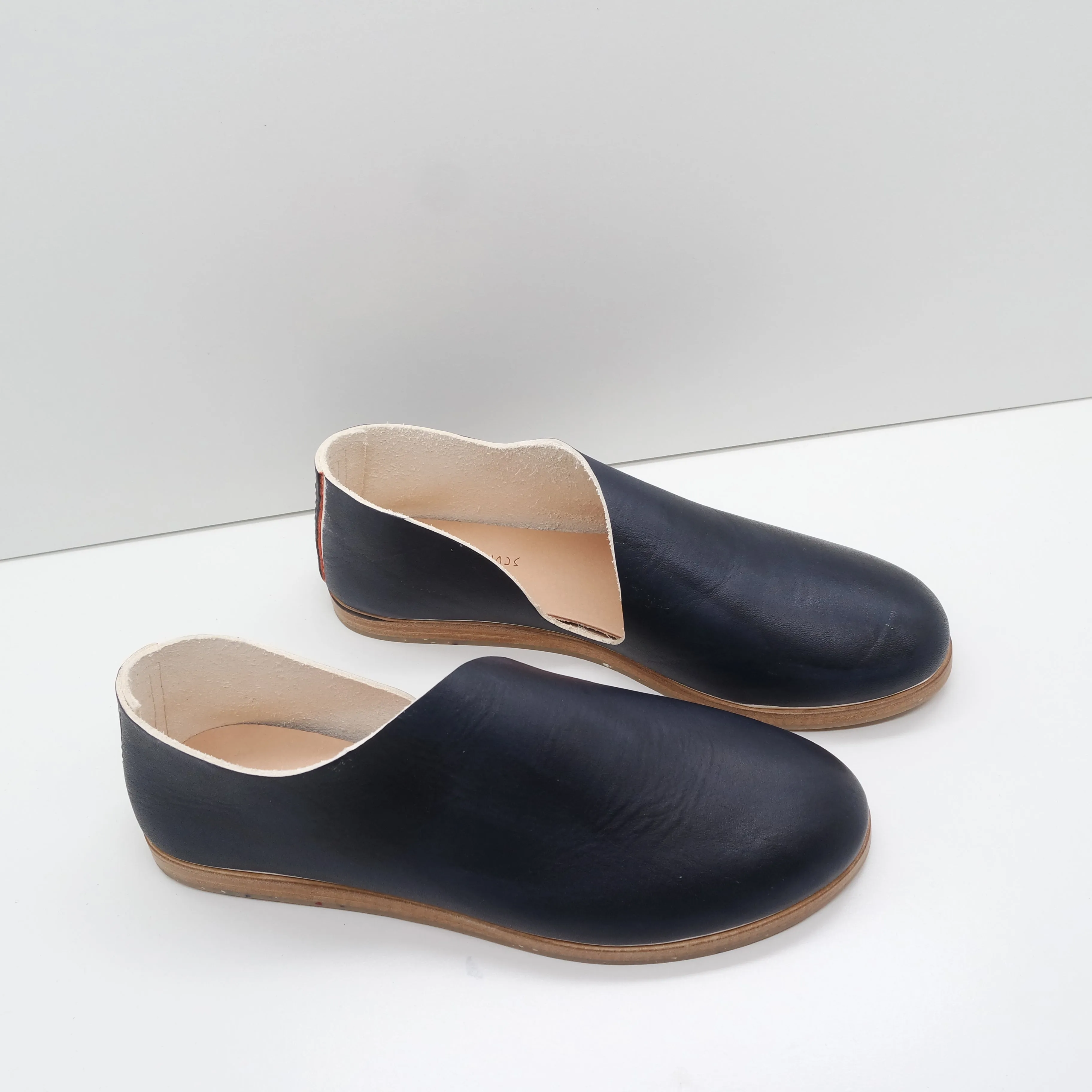 BBF24 SALE. SIZE 38. THE KEIKO. BAREFOOT NORI