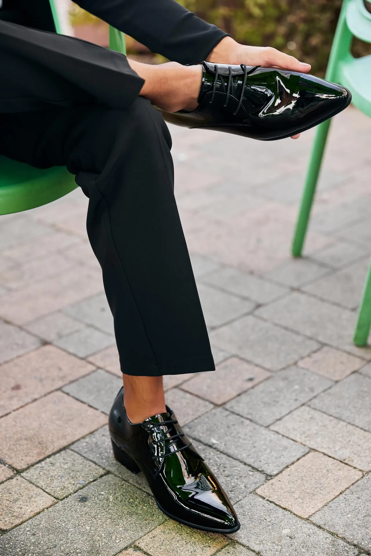 CALTO - K2726 - 2.8 Inches Taller (Jet Black) - Patent Leather Sharp Toe Dress Derbies - Lightweight