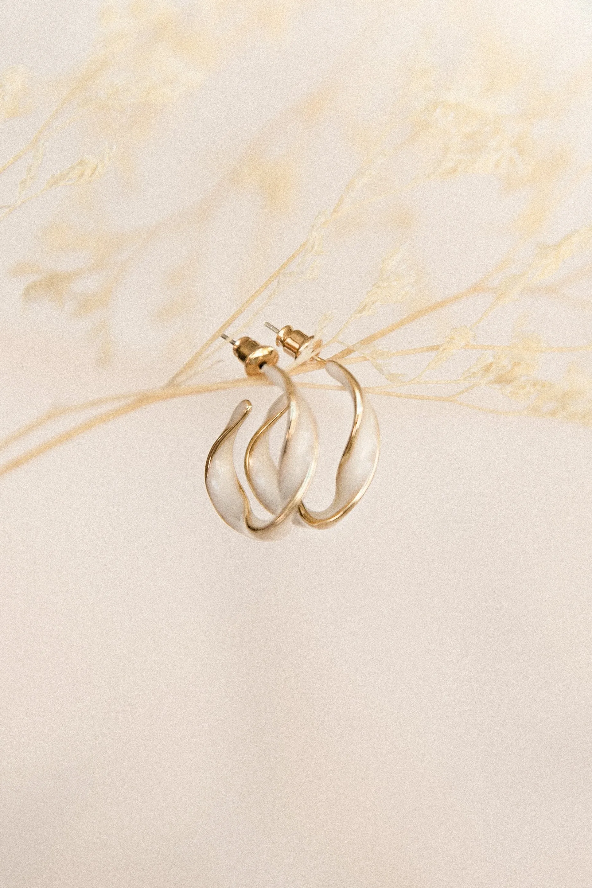 Clementine Earrings - White