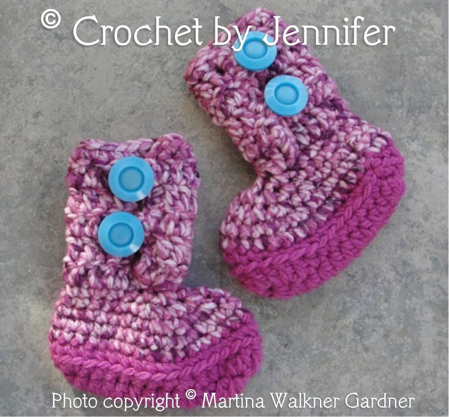 Crochet Pattern for Bulky Button Loop Booties | Crochet Baby Shoes Pattern | Baby Booties Crocheting Pattern | DIY Written Crochet Instructions