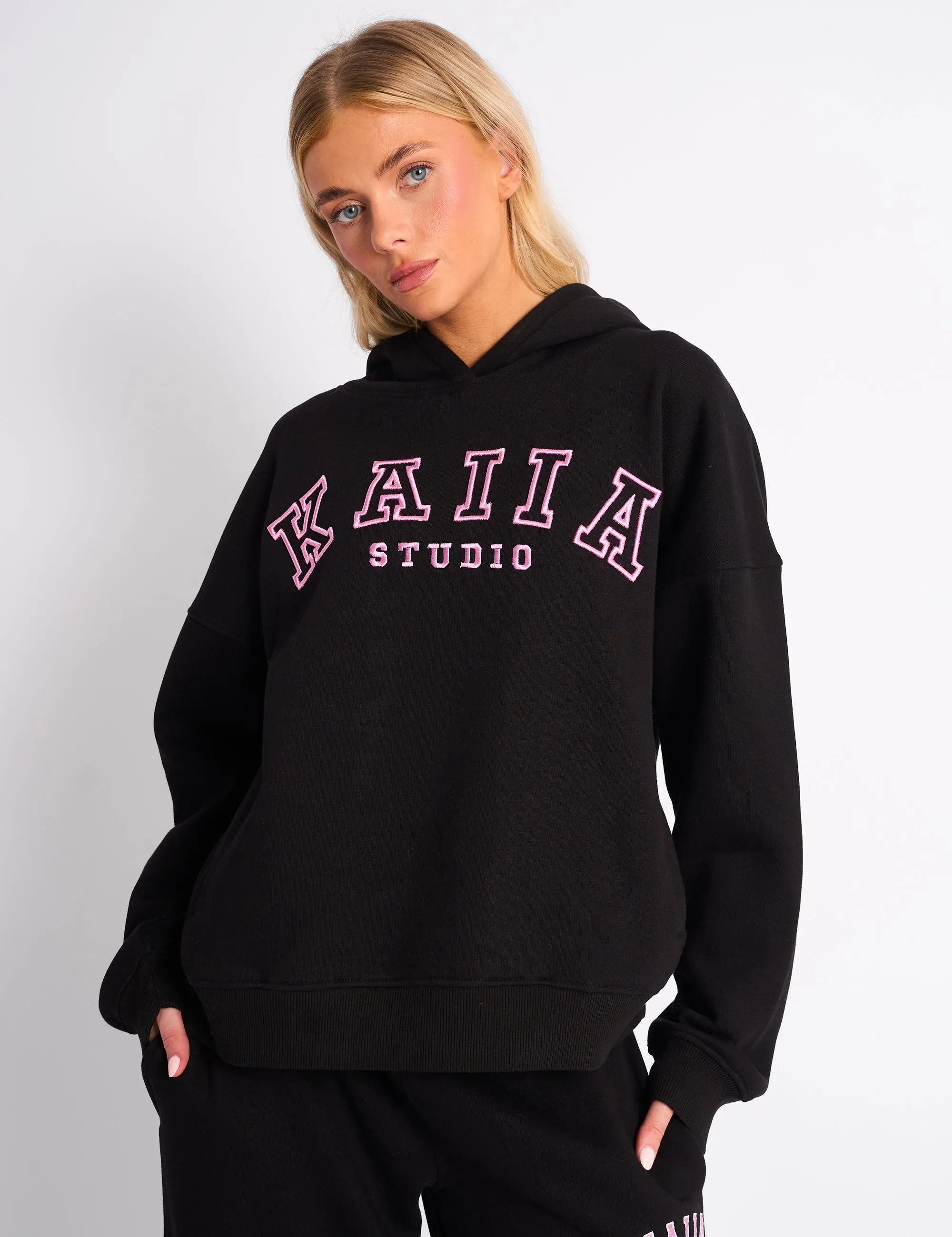 Kaiia Studio Oversized Hoodie Black & Pink