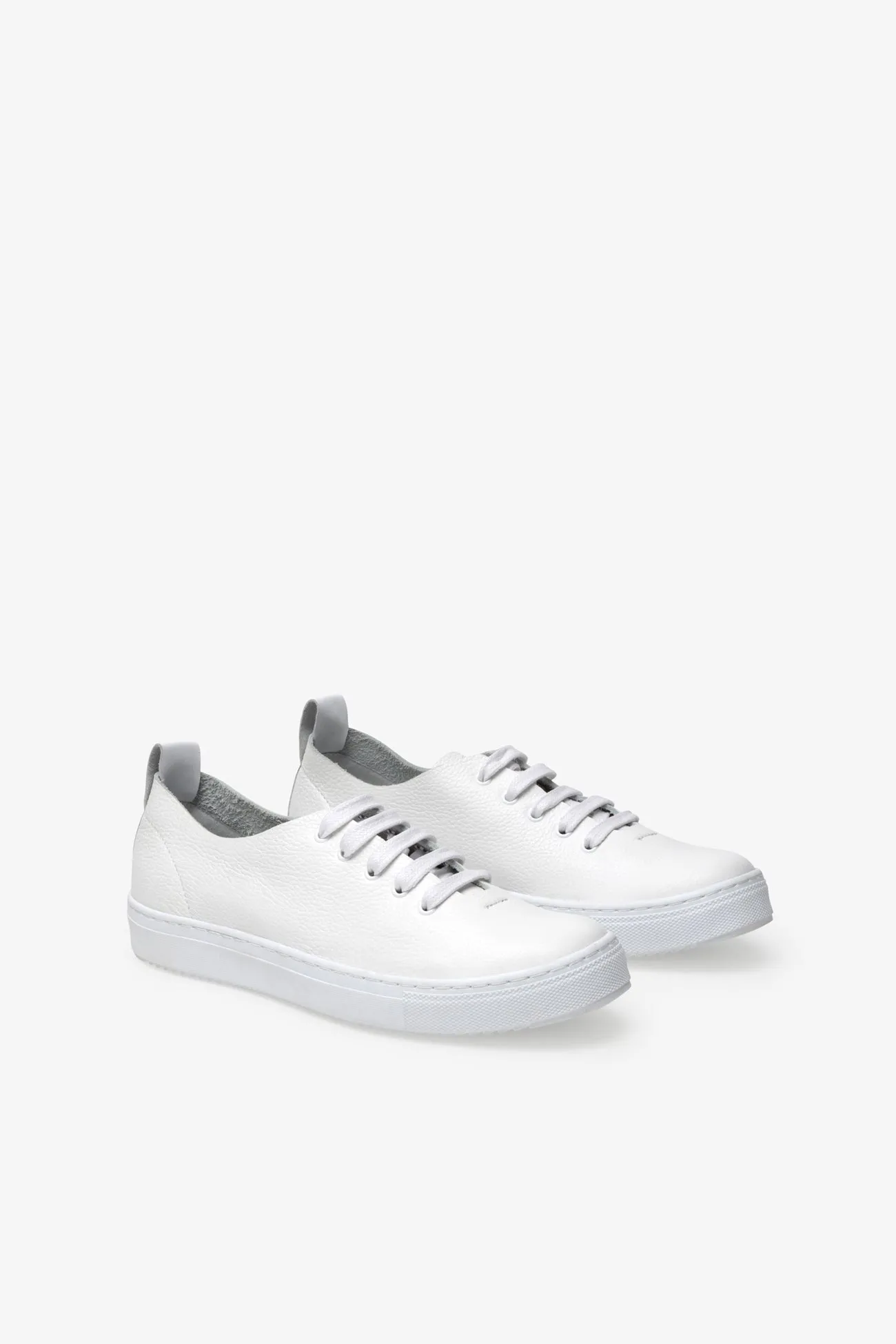 Kit Low Top Leather Sneakers