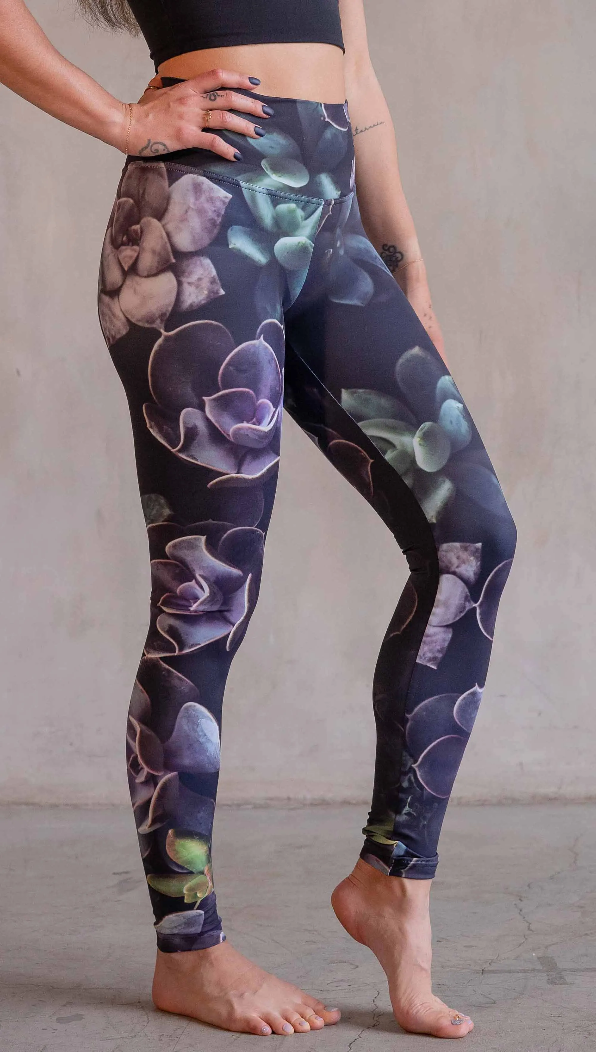 Midnight Garden - Athleisure Leggings