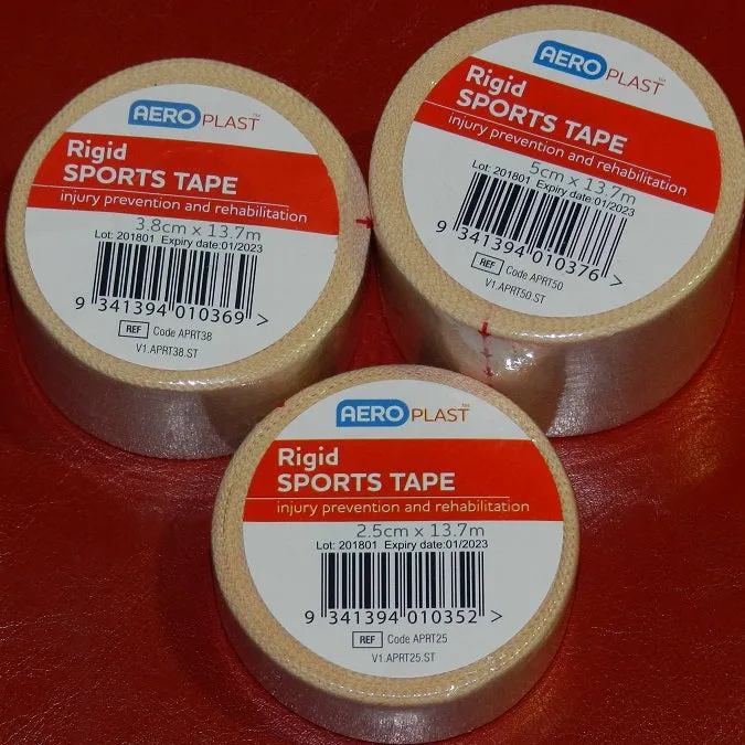 PREMIUM SPORTS TAPE LATEX FREE RIGID STRAPPING TAPE FLESH COLOURED 2.5CM X 13.7M