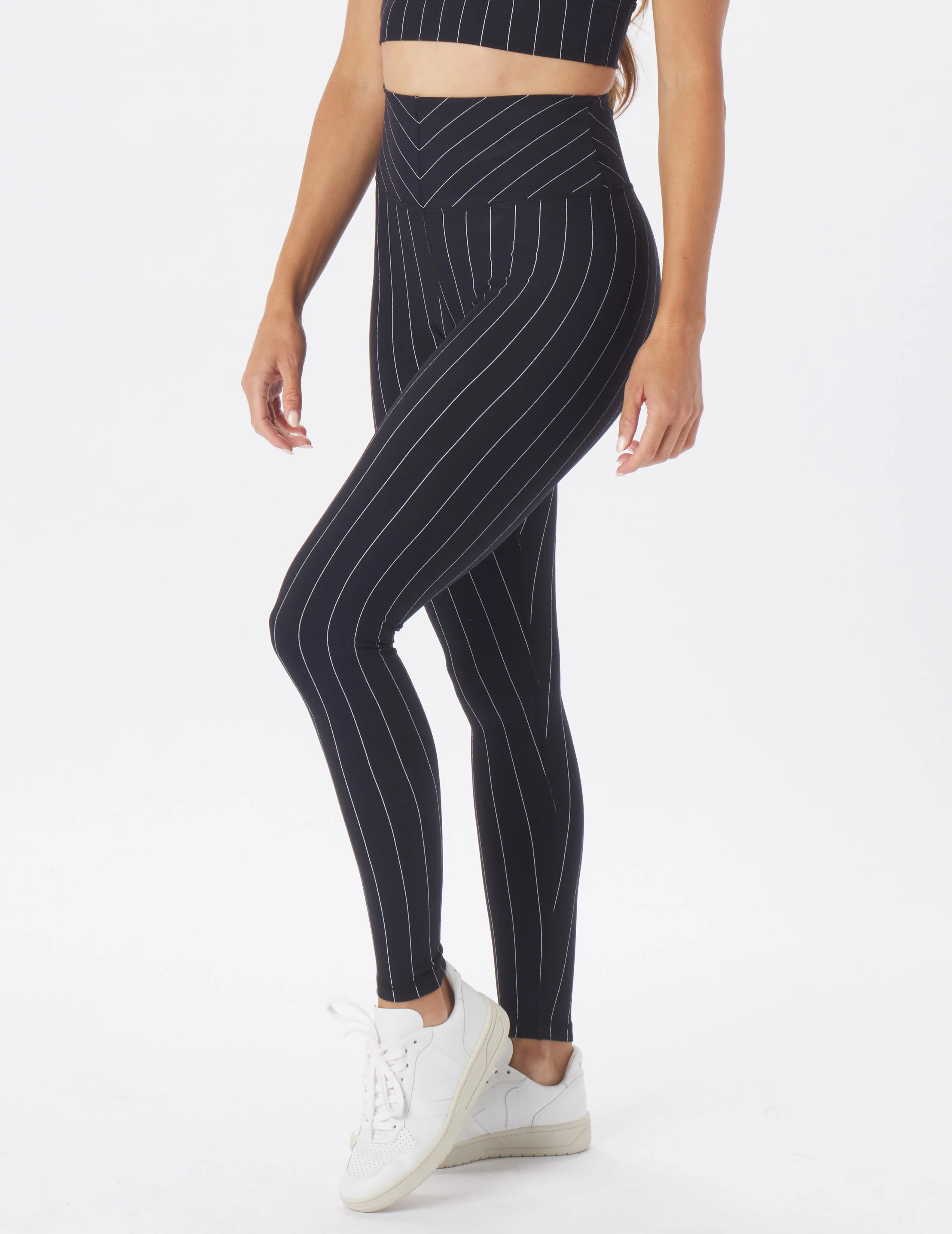 Pursuit Legging: Black/White Pin Stripe