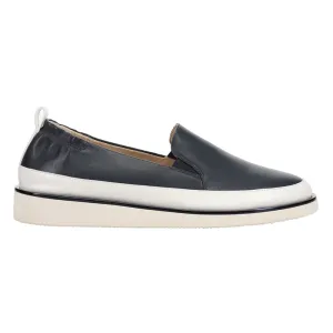 Quin Slip On Sneakers