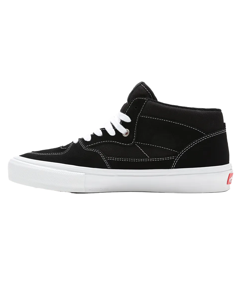 Skate Half Cab Shoes in Black & White