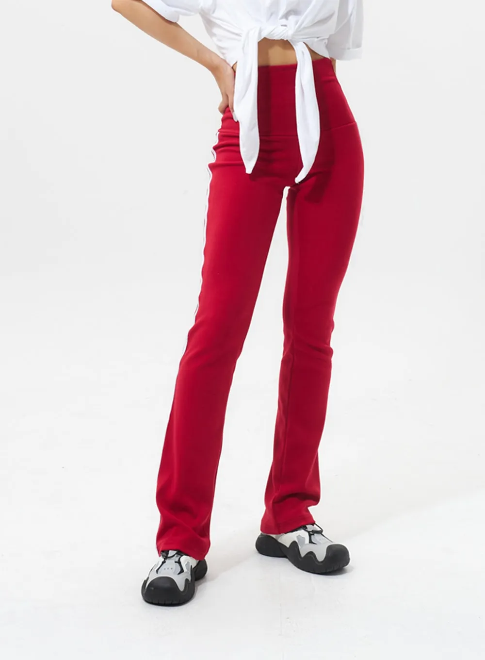 Slim Fit Track Pants IL317