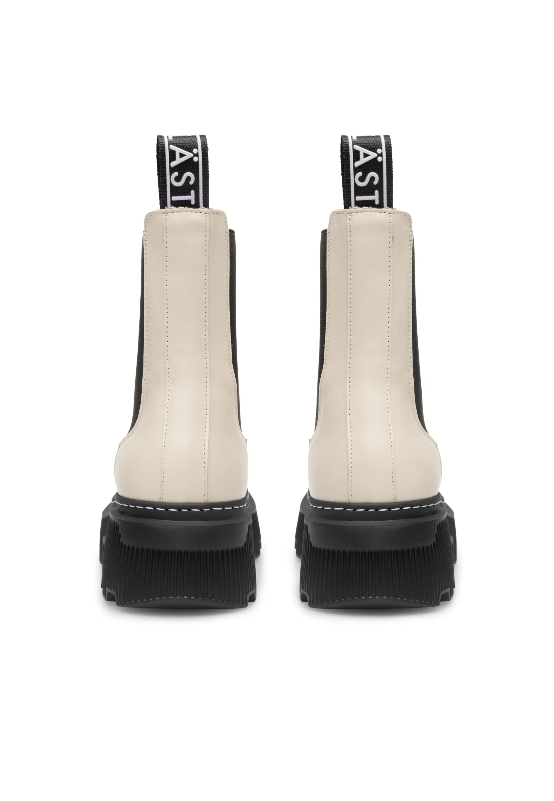 Trixy Off White Chelsea Boots